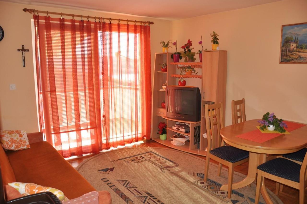 Apartments Bela - Sea View ロパール エクステリア 写真